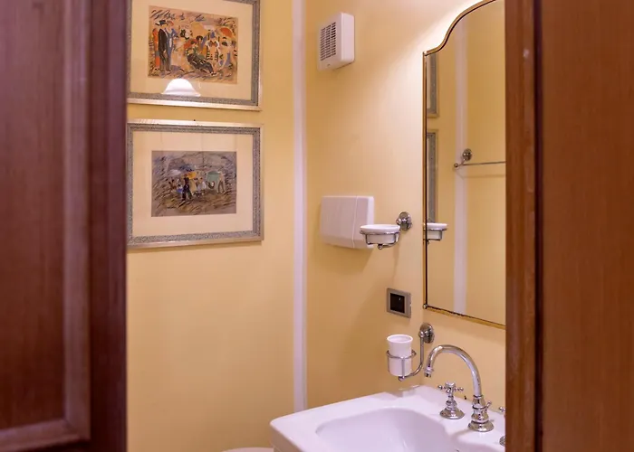 Апартаменты Elizabeth's Place Spanish Steps