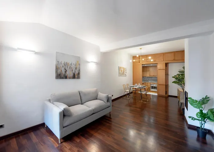 Апартаменты Elizabeth's Place Spanish Steps