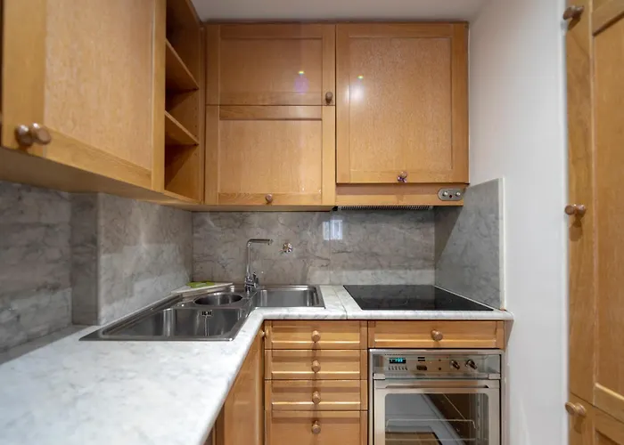 Апартаменты Elizabeth's Place Spanish Steps Рим