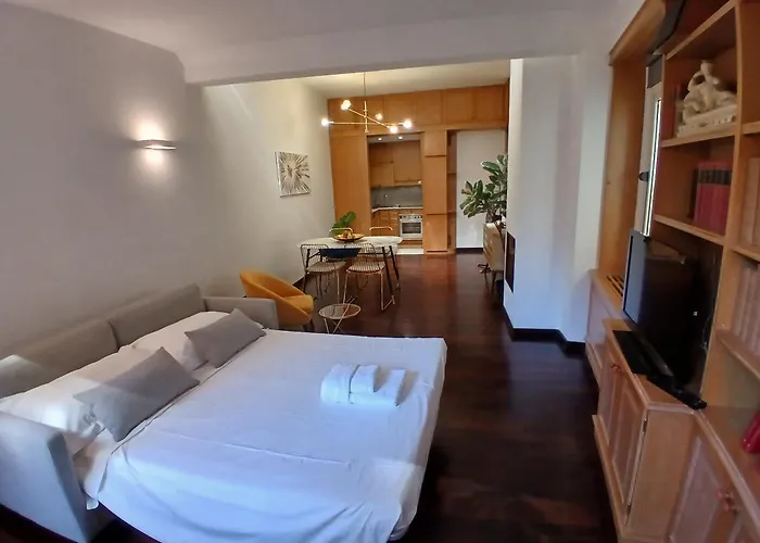 Elizabeth's Place Spanish Steps Апартаменты